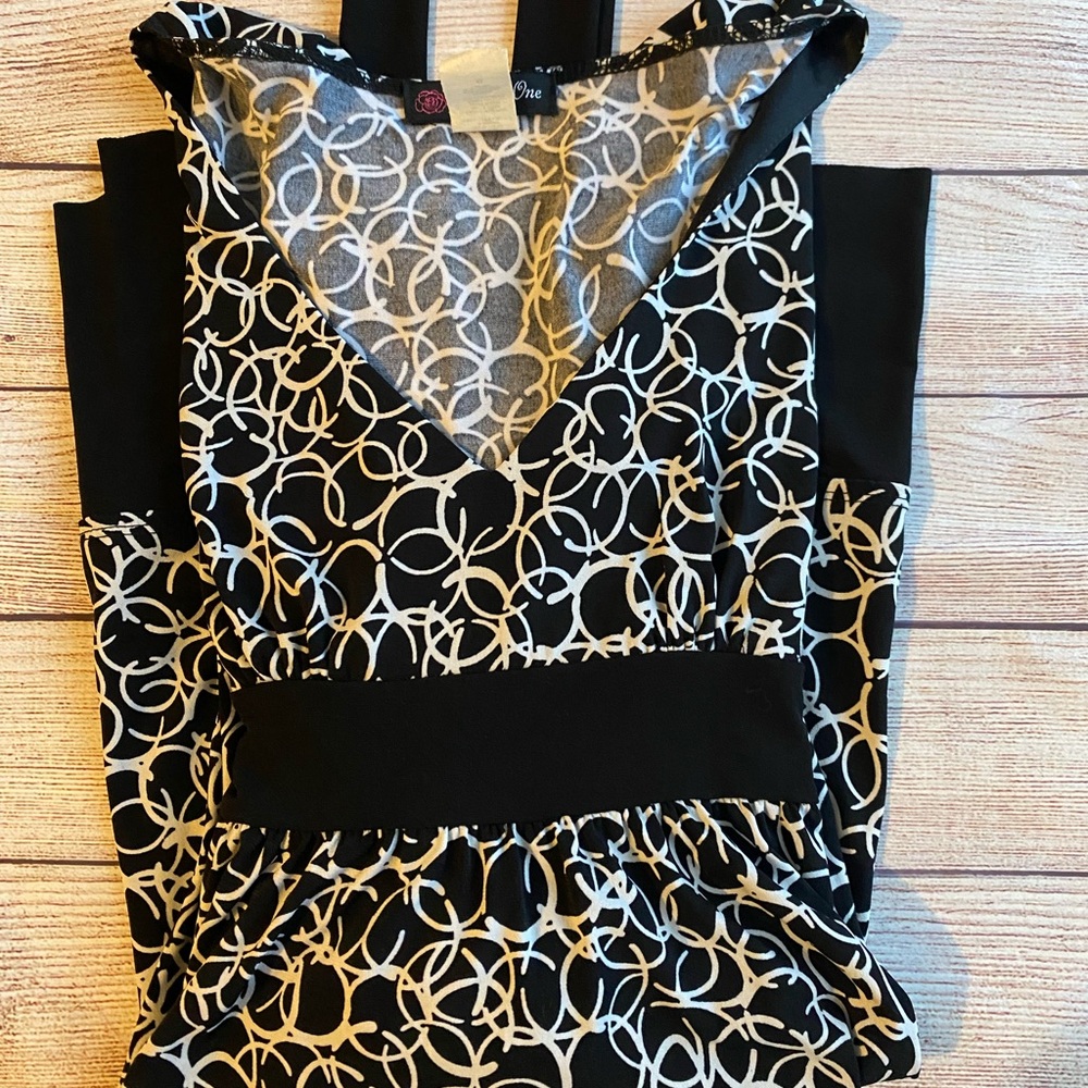 Volume one Juniors size XL